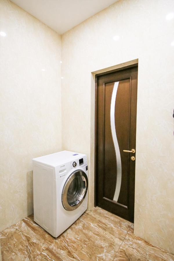 Апартаменти 2-Кімнатні В Новобудові М. Дружби Народів Kiev Exterior foto